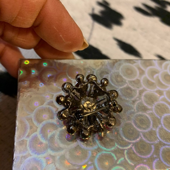 BROOCH FLOWER 🌸 MULTI PINK NWOT - Picture 4 of 6